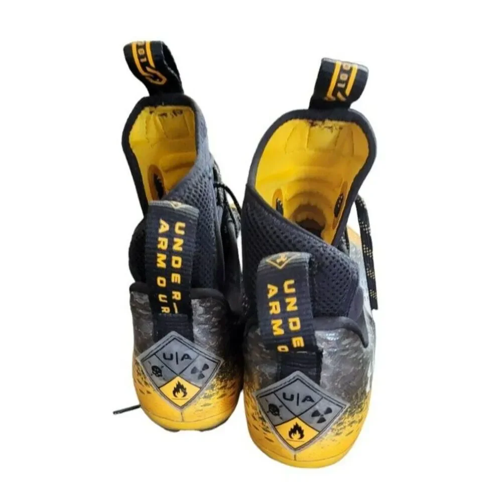 Under Armour Sportlight Lux‎ Football Gold Cleats Size 12